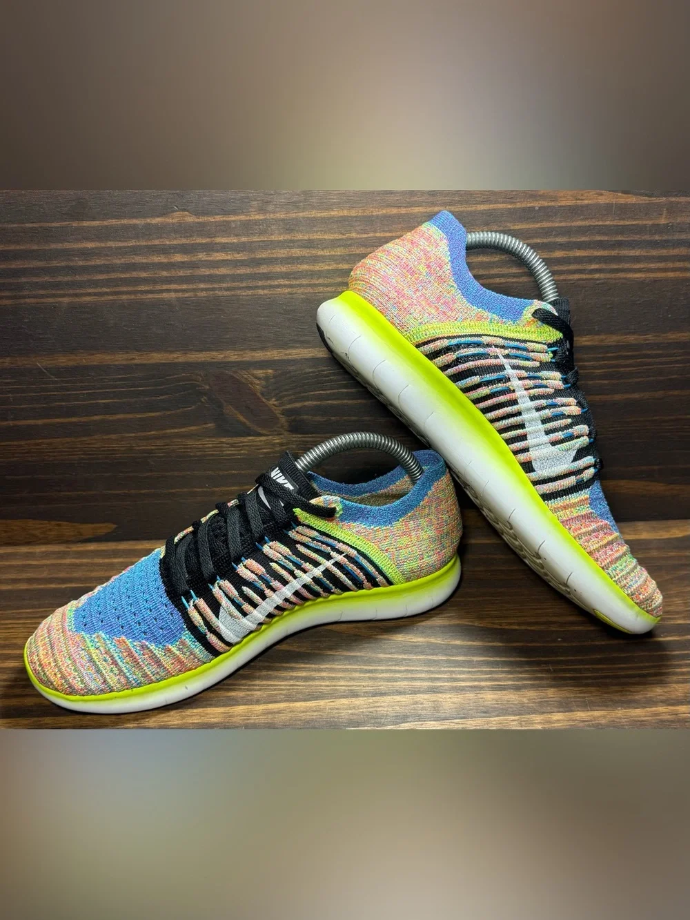 Nike Free Rn Flyknit Womens Size 7.5 Shoes Multicolor Athletic Sneakers